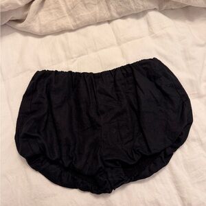 Reformation Black Linen bubble shorts